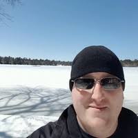 20+ "Christopher Kinnear" profiles