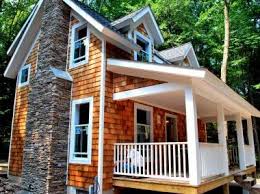 Created from the textureand random sizes of real cedar shingles, cedar impressions offersthe most natural looking. Why Should You Install Cedar Shingles For Your Roofing And Siding Roofing And Siding Cedar Shingles And Shakes