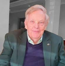 Mark Deller's Instagram, Twitter & Facebook