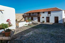 1.966 opiniones de hoteles y 1.393 fotos de viajeros, y los precios más baratos para 59 hoteles en tenerife. Home Casas Del Camino Real