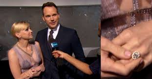 The couple got married in a small ceremony in bali in 2009. E News On Twitter Chris Pratt Just Upgraded Anna Faris Wedding Ring Cementing Their Status As The Cutest Couple Https T Co Lbqv2pxmwe Https T Co R22mxc1mli