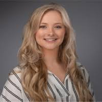 Amanda Hodgin's Instagram, Twitter & Facebook