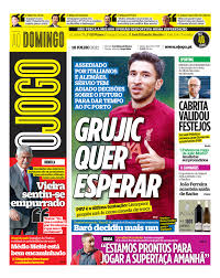 Campeão nacional arrancou com 23 jogadores na academia. Cdff47yguk47vm