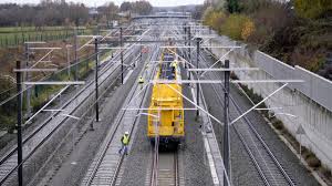 A la suite d'une réunion bilatérale vendredi matin, bruxelles a confirmé sa signature des accords de coopération permettant de finaliser les travaux d'infrastructures du rer ainsi que différentes priorités. Le Rer Termine En Flandre Quid A Bruxelles Et En Wallonie L Echo