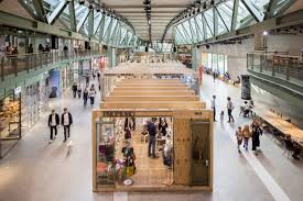 94 marken alle geschäfte im überblick tipps für den besuch.designer outlet berlin. From Friedrichstrasse To Flea Markets 11 Essential Shopping Spots In Berlin The Local