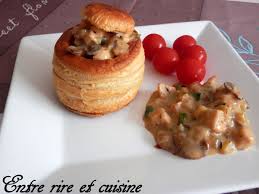 Vol Au Vents Au Poulet Courgettes Champignons A La Bechamel Entre Rire Et Cuisine Recette Plat Facile Vol Au Vent Recettes De Cuisine