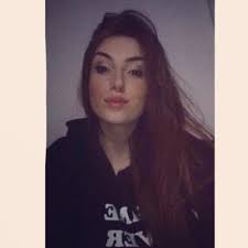 Caroline Dell'Aquila (@carolaquila)