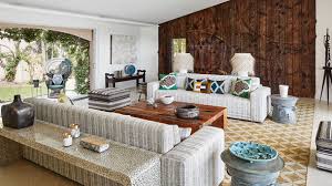 Signatures Singulieres Stephanie Coutas Une Villa A Saint Tropez En 2020 Architecte Interieur Decoration Maison Villa