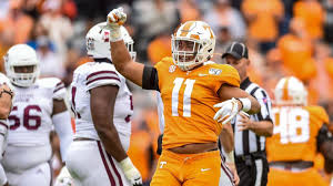 The fly switch (fue) represents wisdom and the staff (to'oto'o) represents authority. Tennessee Lb Henry To O To O Rb Eric Gray Among Vols In Transfer Portal After Jeremy Pruitt Firing Cbssports Com