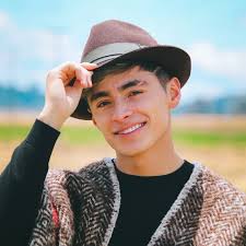 FANNY LU (@fannylu) • Instagram photos and videos