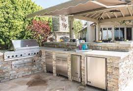 Deck your deck, patio, balcony, whatever (!) with everything you'd use in the kitchen for a pizza night upgrade change things up by bringing your small pizza oven outdoors or use your grill for that. Backyard Kitchen The Grate Outdoors For Backyard Kitchens The Skys The Limit Backyard Kitchen Outdoor Kitchen Outdoor Kitchen Design