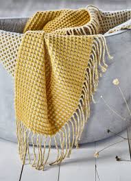 Faites vos choix de plaid jaune parmi les produits de nombreuses marques et vidaxl couverture en coton 160x210 cm jaune moutarde plaid canapé lit sofa. Patagonie Plaid Effet Gaufre En Maille Jaune Moutarde Deco Decoration Interieur Deco Interieur Maison Alinea Plaid Blanc Couvre Lit Plaid