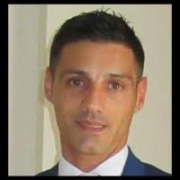 50+ perfiles de «Abel Castro»