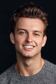 Reparto de Gifted (película 2015). Dirigida por Ryan Unicomb, Jordan Bailey 