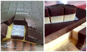 Contact resepi kuih talam on messenger. Wanita Ini Dedah Resepi Kuih Talam Vanilla Coklat Jualannya Tempahan Selalu Full Mesti Sedap Sangat Ni Daily Makan