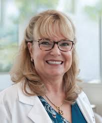 Constance Murphy's Instagram, Twitter & Facebook