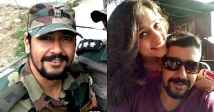 Pulwama martyr major dhoundiyal's wife nitika kaul joins indian army major dhoundiyal laid down his life fighting terrorists in jammu and kashmir's pulwama and was awarded shaurya chakra. 5 Inspiring Facts About Major Vibhuti Dhoundiyal Who Lost His Life In Pulwama