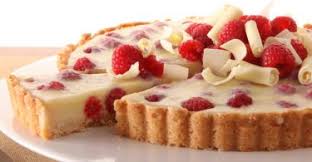 Tarte Chocolat Blanc Et Framboises Toute Simple Page 2 Bon A Savoir In 2020 Chocolate Tart Cream Pie Recipes Chilled Desserts