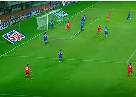 هرچقدر بی‌رحم با پرسپولیس، مهربان با استقلال!