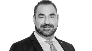 X Commercial secures industry expert Darron Levin