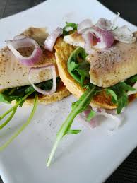 Fischbrotchen Rezept In 2020 Rezepte Hcg Rezepte Fisch Brotchen