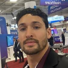 Sam Pettit's Instagram, Twitter & Facebook