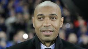 Jé, Thierry Henry tud mosolyogni is!