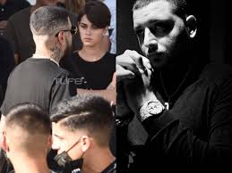 Η σορός του mad clip έφτασε στο ναό με τον κόσμο να . Pofkjlr3d Aa M
