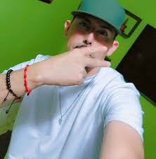 Which is better, Final Fantasy Tactics or Tactics Ogre?