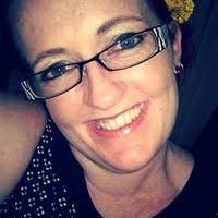 Leanne Booth's Instagram, Twitter & Facebook