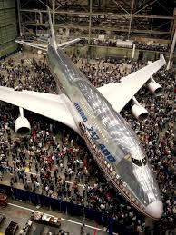 The boeing 747 is a widebody commercial airliner, often referred to by the nickname jumbo jet. Boeing 747 Pmi