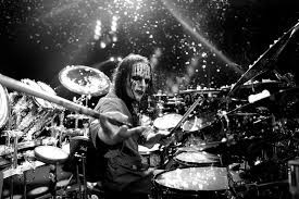 Спецвыпуск о жизни барабанщика группы slipknot джои джордисона до того как он стал известен! Nvbiaarbux Jhm