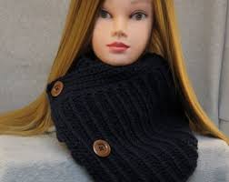 Crochet Cowl, Apple Crisp Cowl, Navy Cowl, Button Navy Cowl, Crochet Neck  Warmer, Blue Button Cowl, Winter Accessory, Cowl, Neck Warmer,