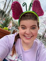 DOLLYWOOD NEWS AND UPDATES