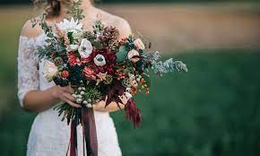 The world's #1 online source for wedding bouquets. All You Need To Know About Fall Wedding Bouquets Dwp