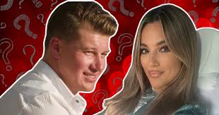 Here's how long Selling The OC's Alex and Ian were together