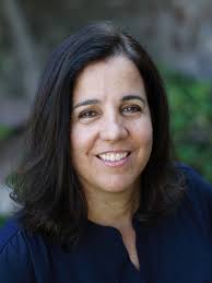 Cynthia Halliday's Instagram, Twitter & Facebook