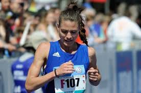 Marcela joglová (27 temmuz 1987 doğumlu) bir çek atlet.1 yarıştı kadın maratonu olay 2019 dünya atletizm şampiyonası.2. Joglova Zabehla V Rotterdamu 2 36 52 A Muze Pomyslet Na Ms Behej Com Beh Maraton Behani