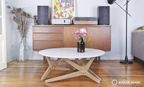 Whether you're throwing a dinner party or having a few close friends over for dinner, you should. Goodshomedesign