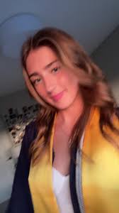 More tiktoks of this soundddd