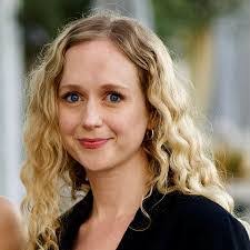 Lucy Lerner's Instagram, Twitter & Facebook