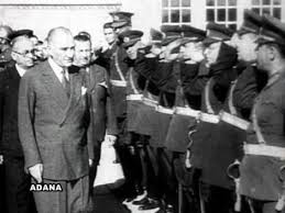 Ataturk Te Son Senelerde Halsizlik Yorgunluk Gibi Sikayetler Baslamisti Zamanla Halsizlik Artar Renginde Ve Yuzundeki Cizg Sefiller Tarih Nadide Fotograflar