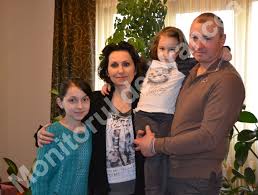 Schimb de mame sezon 15 episod 1 p2 de fedayndinamo. Video Directoarea CÄƒminului Cultural Din Vulturu A Fost MamÄƒ De Schimb Monitorul De Vrancea