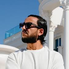 Alonzo Pack's Instagram, Twitter & Facebook