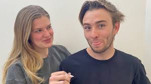 Asking my girlfriend about marriage....