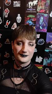 Life choices and trust in anime and comics context