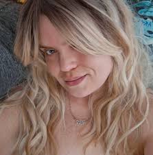 Queens supporting queens!