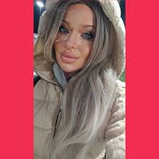 Niki Manwarren (@nicole.darling.397) • Facebook