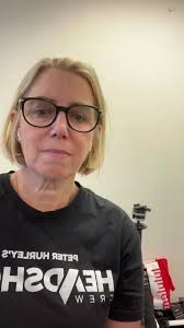 Quick chat to talking about getting ready for headshot booth at VMX 2025 in  Orlando next week, sponsored by @thevetrecruiter #headshotcrew  #vetmedphotographer #veterinary #navc