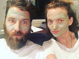 Photo : Amanda Booth et son mari Mike Quinones (Instagram).